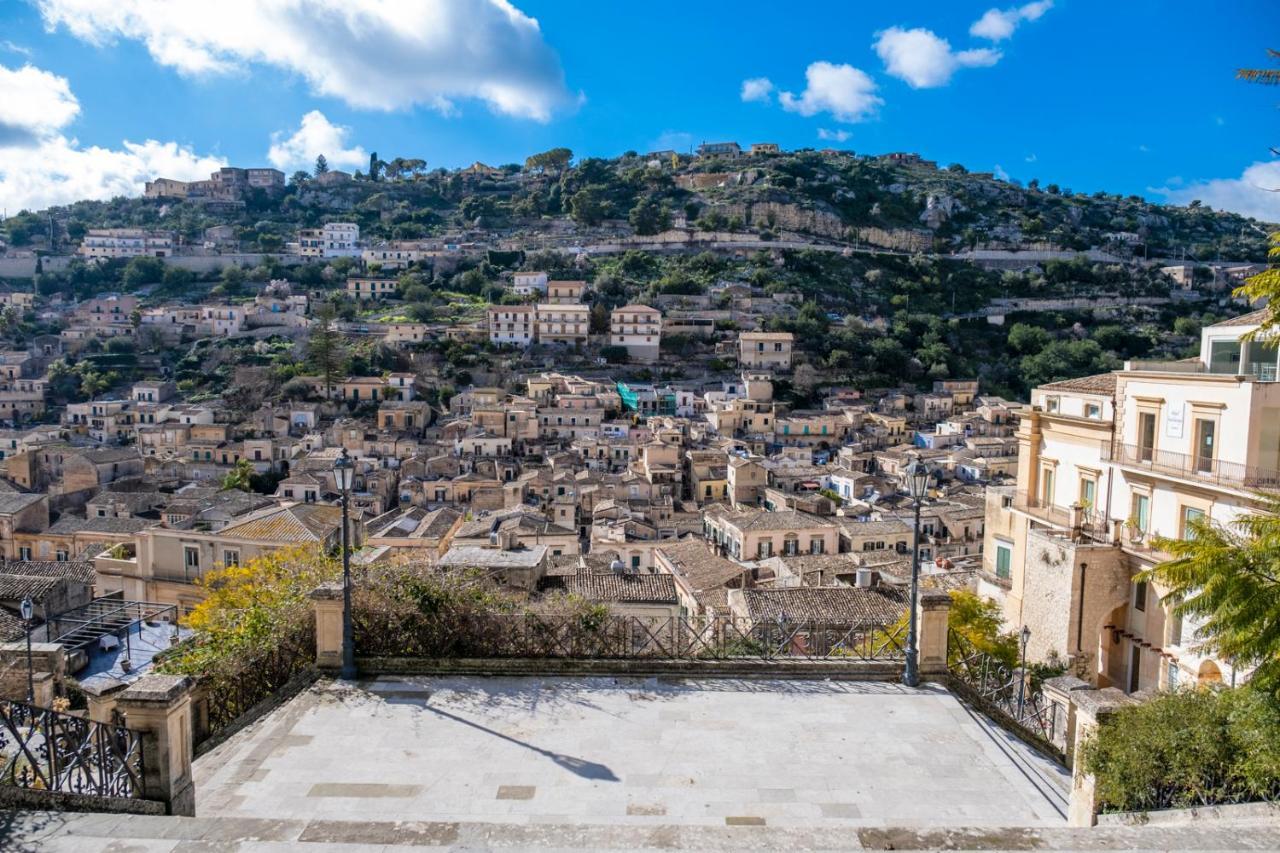 Luxury House Le Nuvole Apartment Modica Luaran gambar