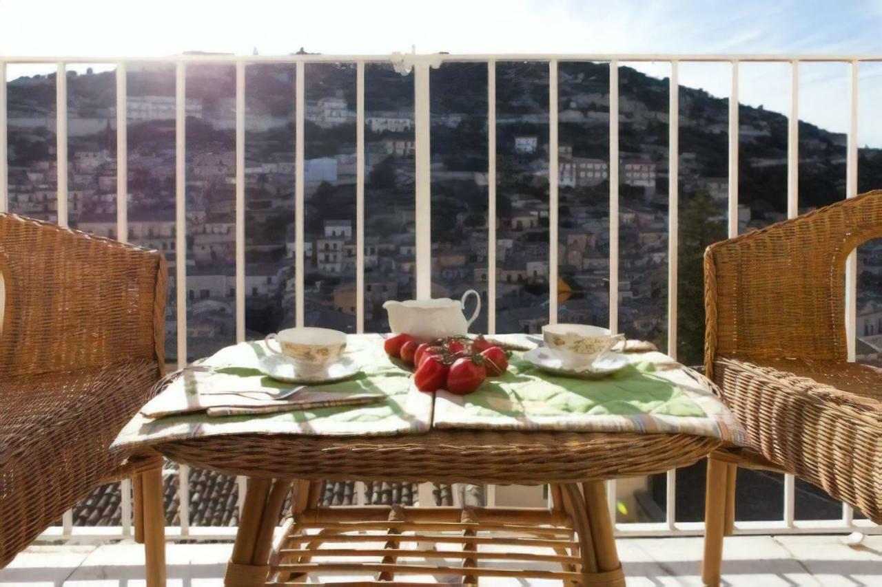 Luxury House Le Nuvole Apartment Modica Luaran gambar